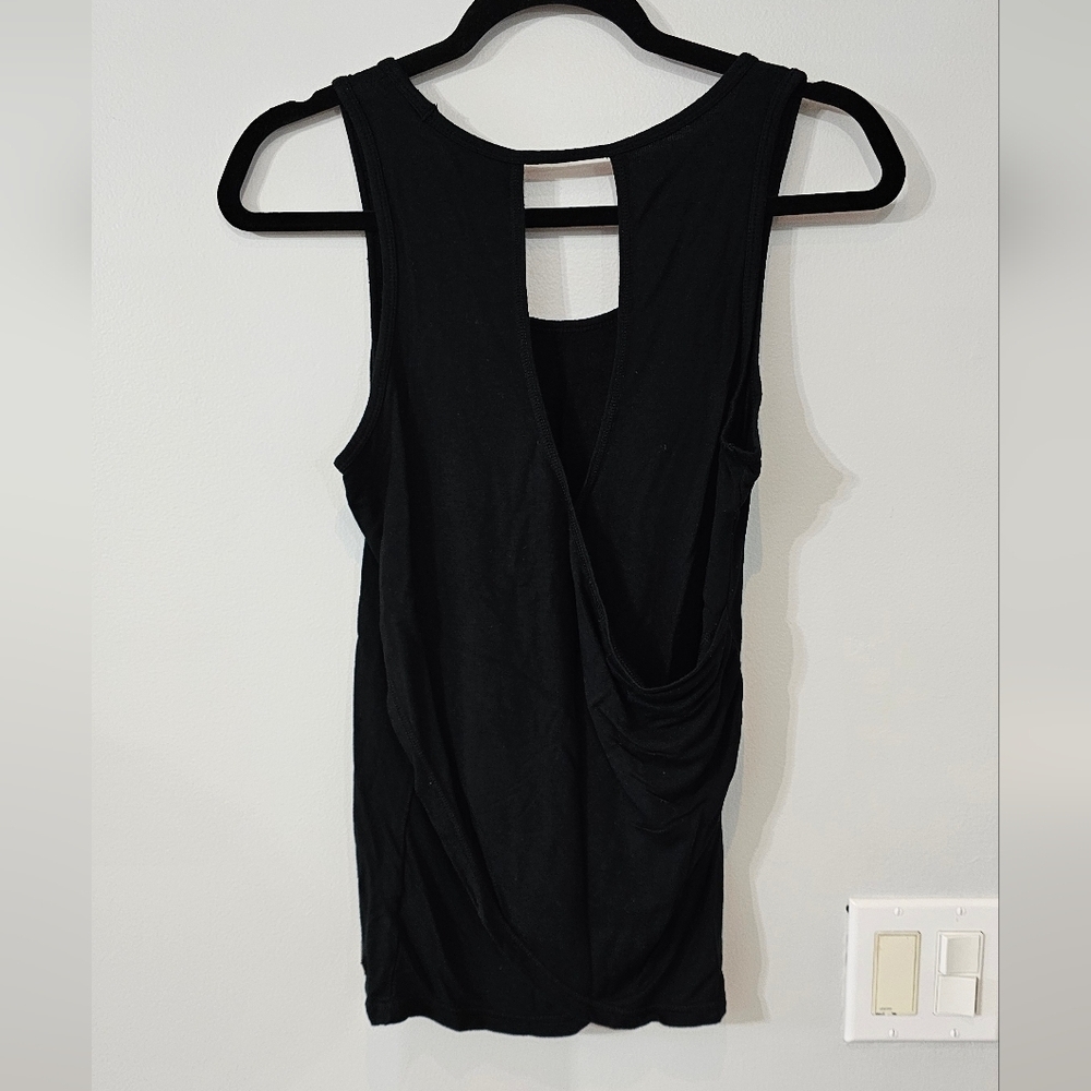 Nicole Miller Black Cut Out Sleeveless Tank Top - Picture 3 of 6